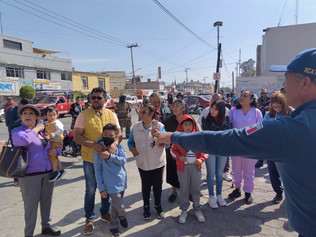 Realizaron simulacro de sismo en tres colonias en Ecatepec; participaron más de mil 300 vecinos