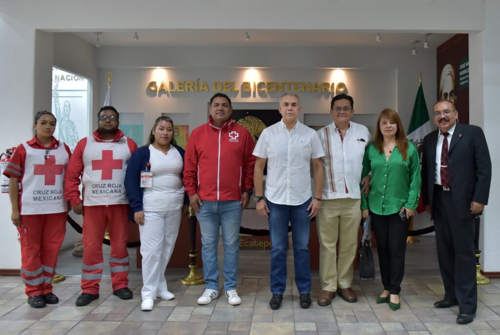 Ecatepec logra récord en donación de sangre: acuden más de 500 voluntarios a campaña de la Cruz Roja