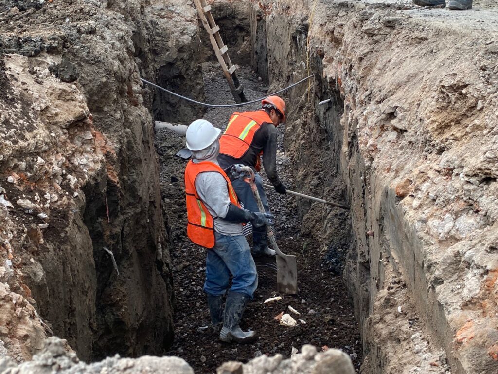 Ecatepec: Colegio de Ingenieros realiza estudios para reparar socavones