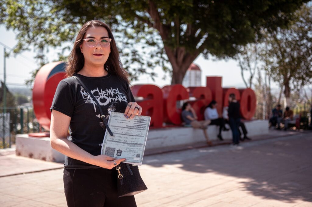 Brindan certeza legal a las personas de la comunidad LGBTTIQ+, en Coacalco