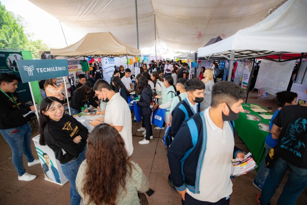 Un éxito la segunda edición de la «Expo Es Tu Día” en beneficio de estudiantes, en Coacalco