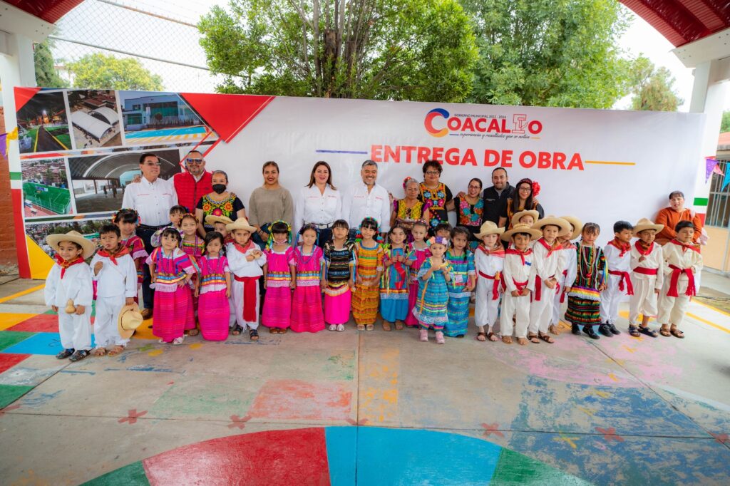 Continúa la entrega de obras en escuelas de Coacalco