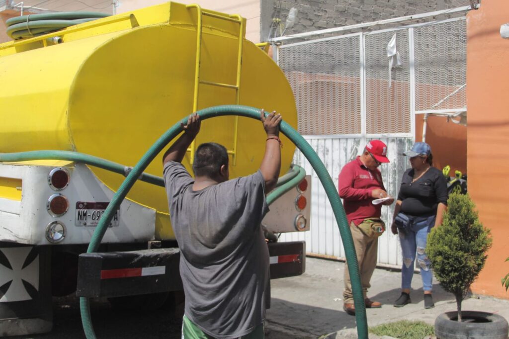 Ecatepec cumple amparos en materia de agua; denuncian a grupos políticos que lucran con el servicio