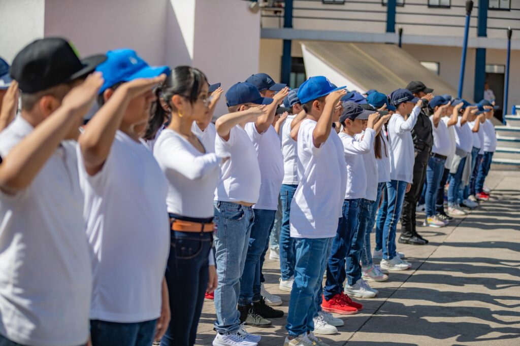 Fomentan valores y prevención del delito con la «Mini Academia de Policías», en Coacalco