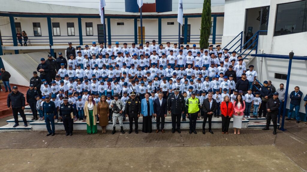 Coacalco: Mini Policías se comprometen a promover la paz y el orden en escuelas y comunidades