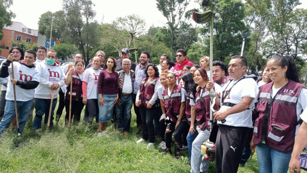 Vecinos impulsan saneamiento de áreas verdes en Ciudad Satélite