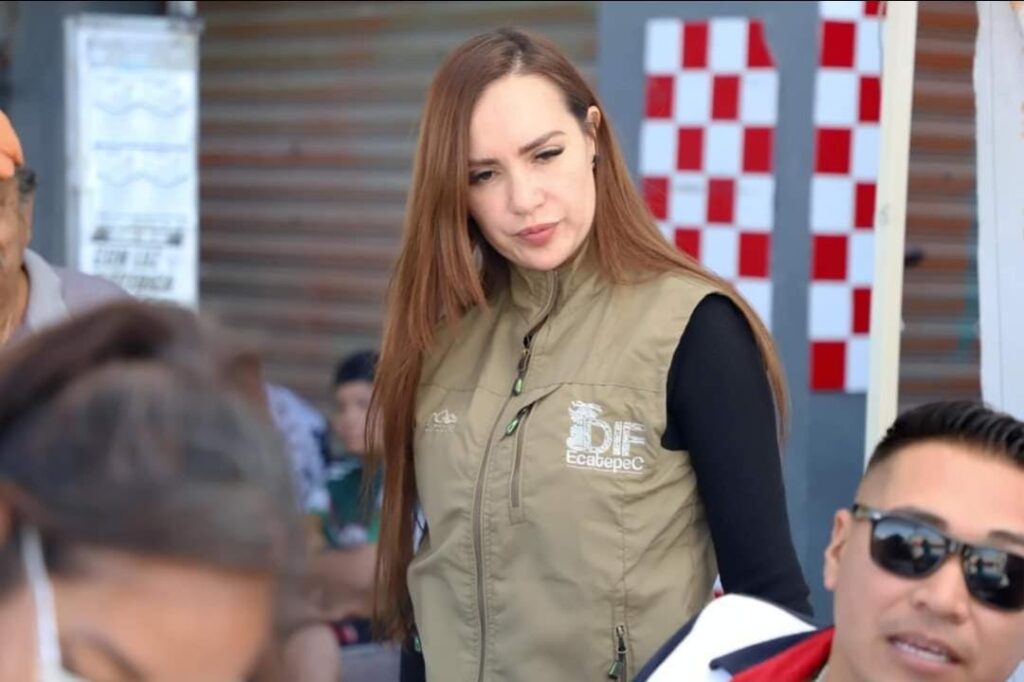 Expide 35 mil certificados médicos gratuitos a estudiantes en Ecatepec