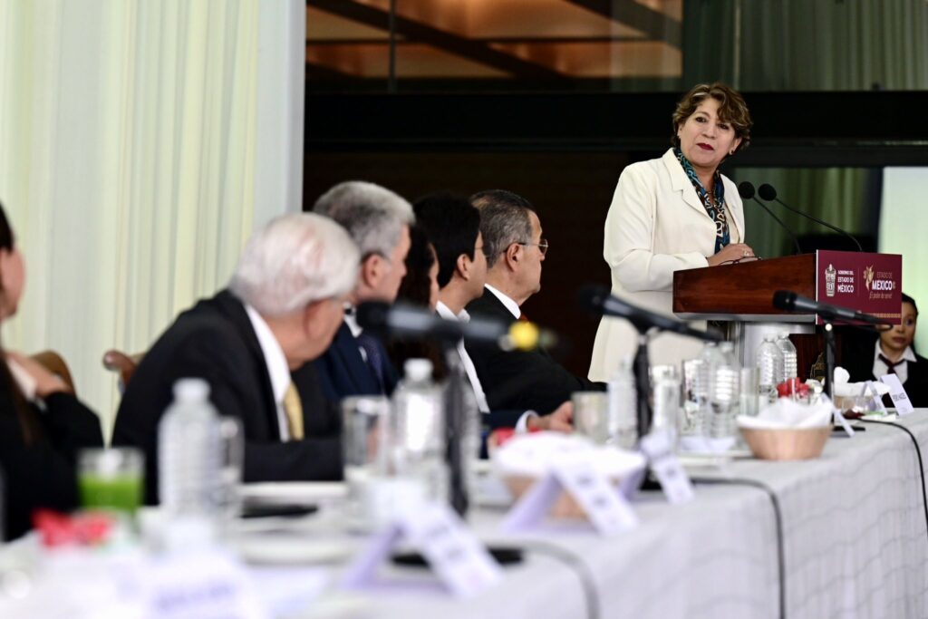 Gobernadora Delfina Gómez llama a empresarios a hacer equipo y consolidar al Edomex como potencia económica