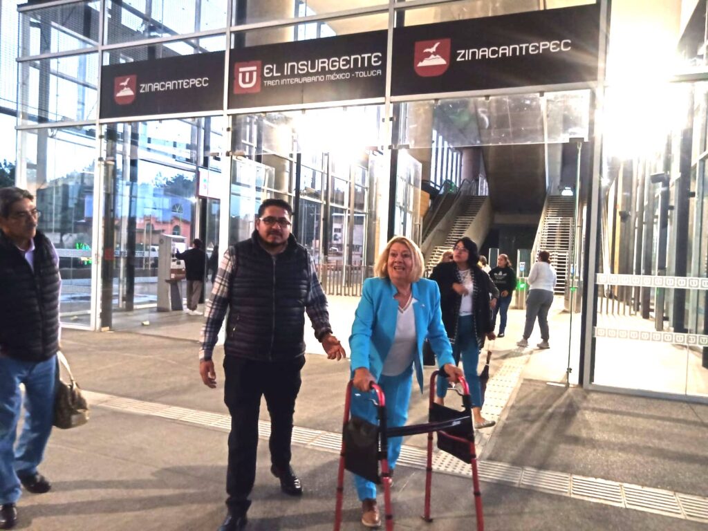 Tren Interurbano “El Insurgente” garantiza accesibilidad total para discapacitados