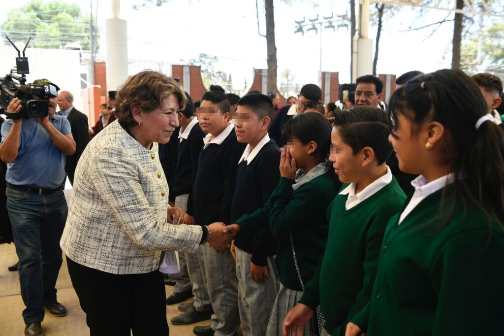 Presentó gobernadora Delfina Gómez Proyecto de Renovación Tecnológica de Teleplanteles