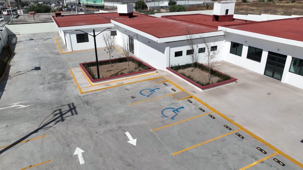 Con recursos municipales, edifican Clínica Materno Infantil de Lomas de Tecámac