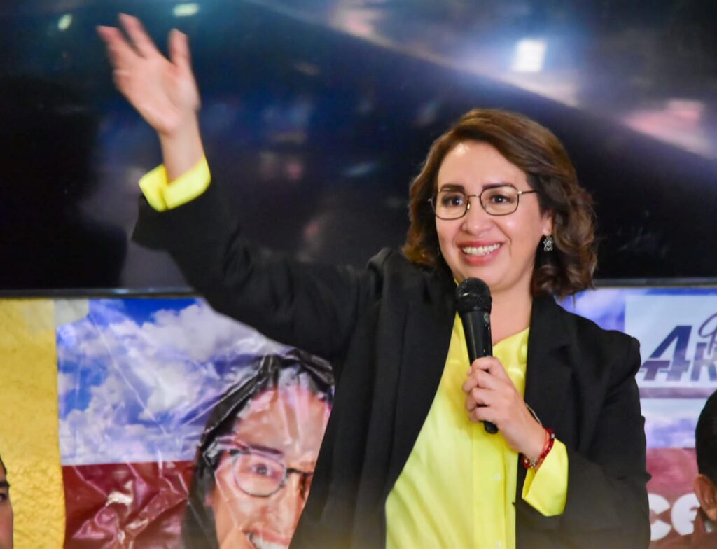 Organizaciones transportistas respaldan a Azucena Cisneros para que lidere Comités de Defensa de la 4T en Ecatepec