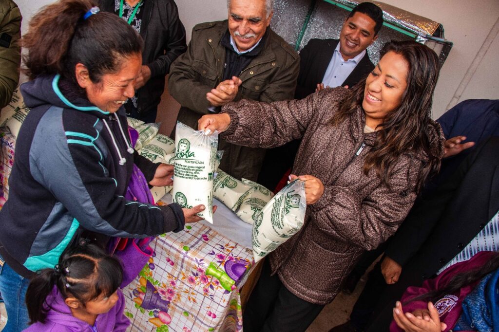 Benefician a familias con nueva lechería Liconsa en Corte San Pablo, en Chimalhuacán