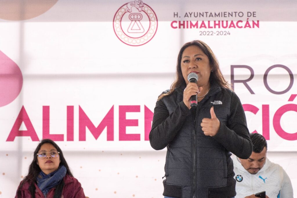 Llaman a familias de Chimalhuacán a aprovechar de la mejor manera obras y programas sociales