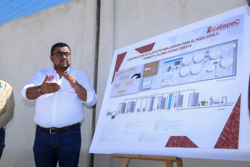 Supervisan obras de pozo y planta potabilizadora de agua en la Quinta Zona de Ecatepec