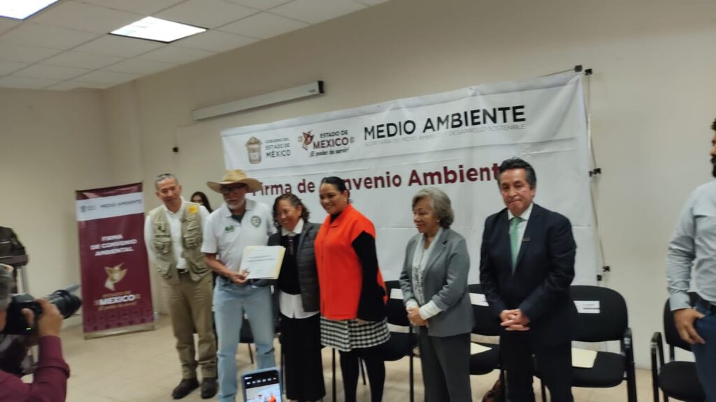 Reconocen trabajo de Rafael Alvarado durante presentación de Agenda Ambiental 2024 Edomex