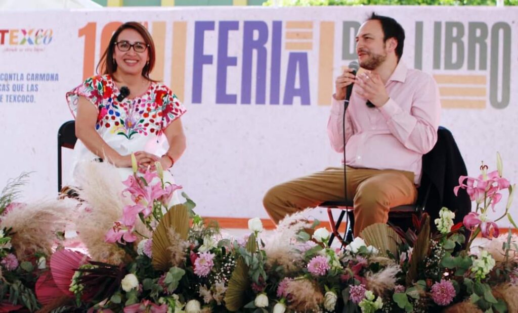 Azucena feria del libro