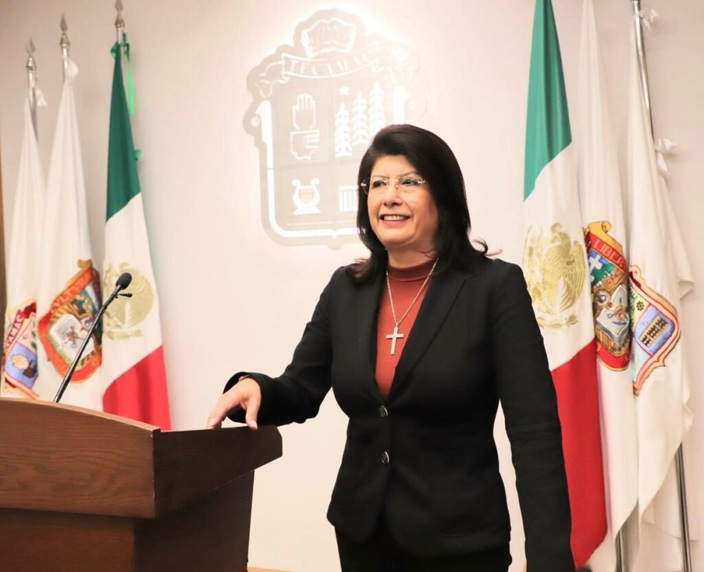 Mariela Gutiérrez se separó del cargo de alcaldesa de Tecámac; llegó al relevo Petra Roció Miguel