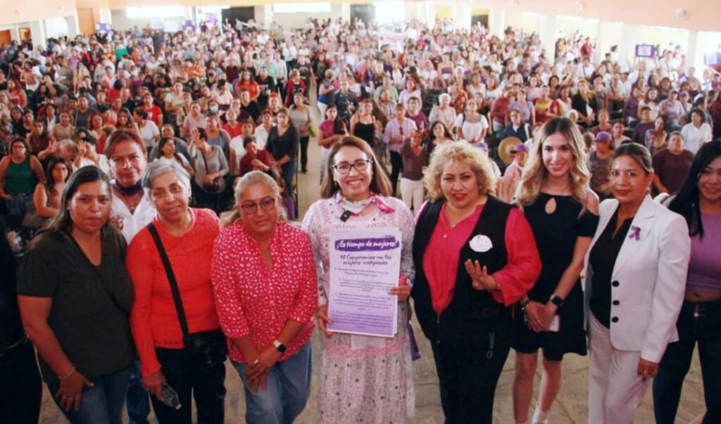 Las mujeres no pediremos permiso para transformar Ecatepec: Azucena Cisneros