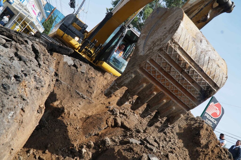 Ecatepec: construyen colector en Jardines de Morelos para evitar inundaciones