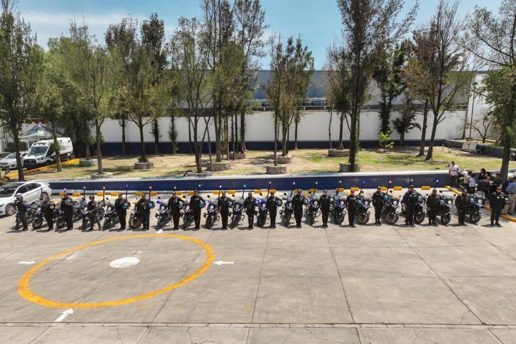 Fortalecen a la Guardia Civil con más equipo motorizado, en Tecámac