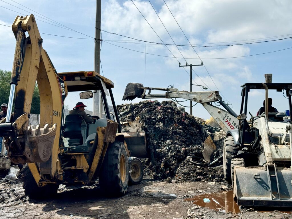 Retiraron 250 toneladas de basura de tiradero clandestino para evitar inundaciones, en Ecatepec