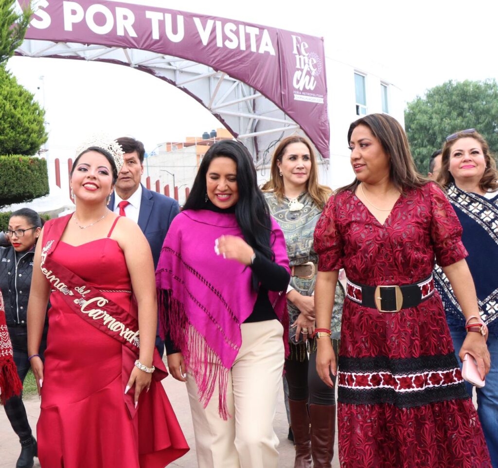 Alcaldesa y secretaria de Cultura Edomex inauguran Feria Metropolitana Chimalhuacán 2024