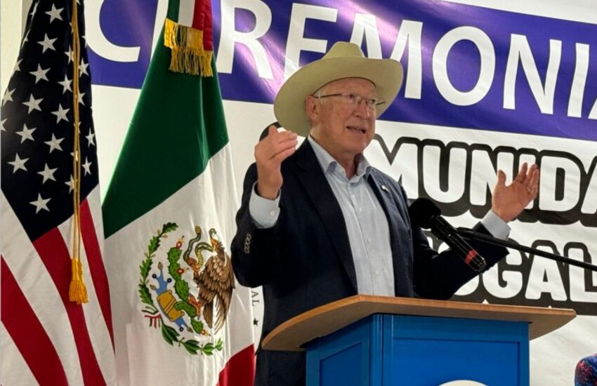 Ken Salazar-b-1