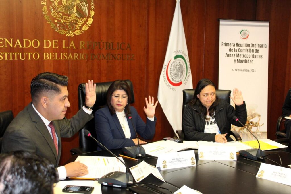 Senado exhorta a autoridades de Nuevo León a mejorar movilidad en Monterrey