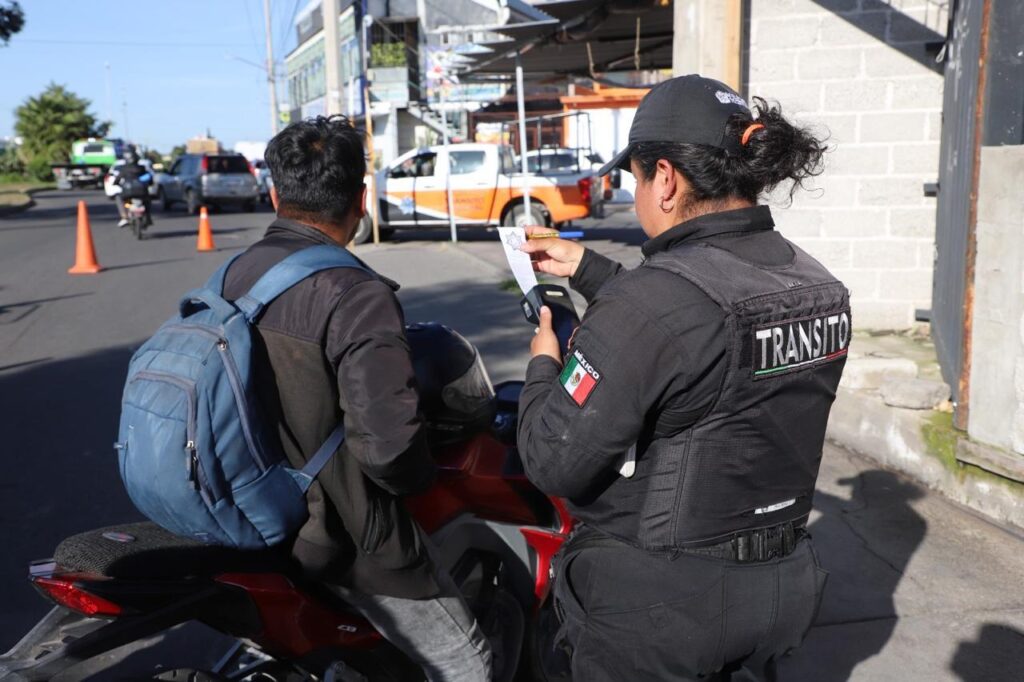 Despliega Guardia Civil de Tecámac campaña para que motociclistas cumplan con medidas de protección