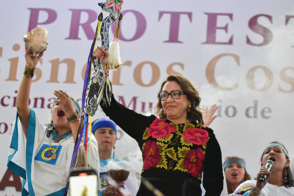 Con honestidad es posible un cambio en Ecatepec: Azucena Cisneros