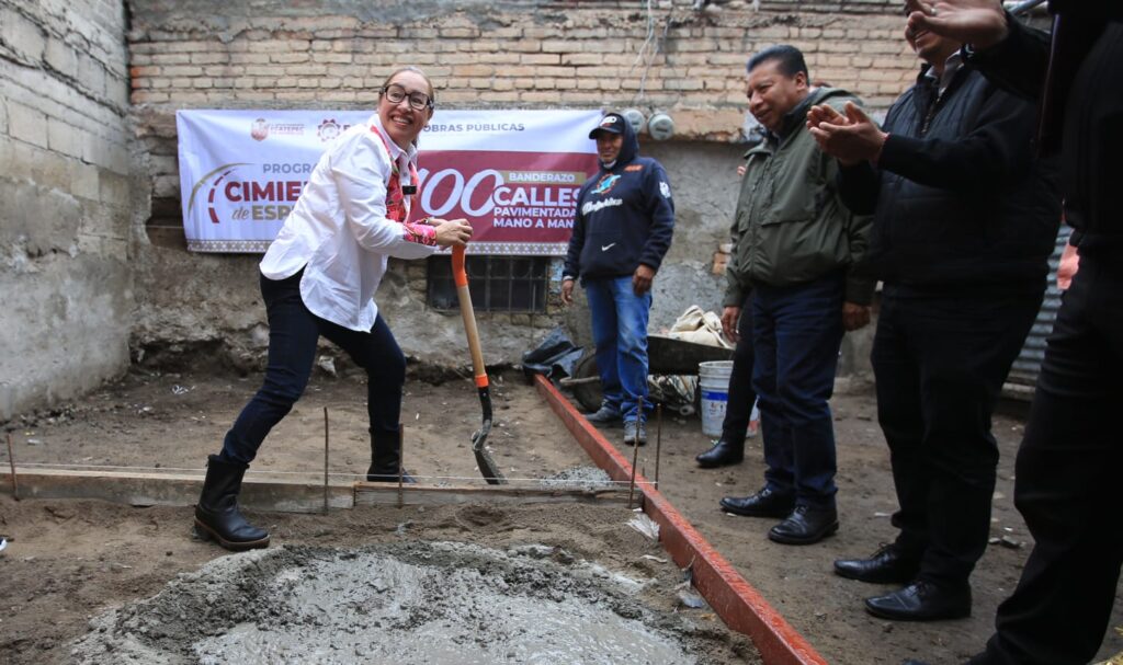 Se iniciaron obras de pavimentación de “100 calles en 100 días”, en Ecatepec