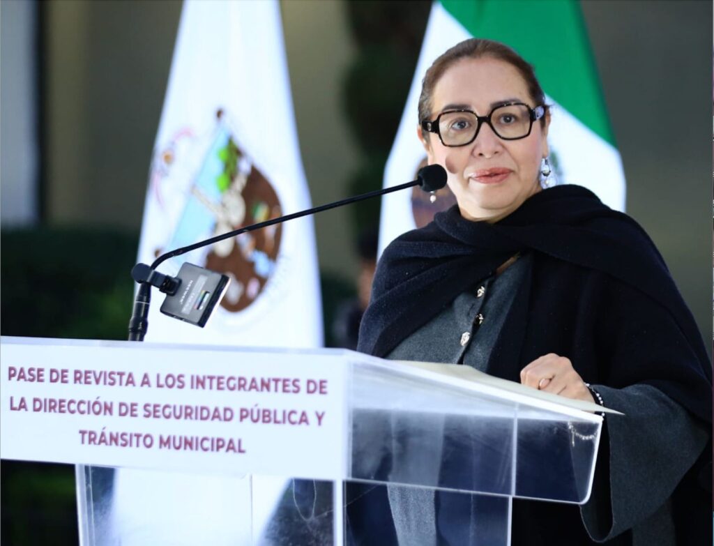 Exige alcaldesa Azucena Cisneros a policías de Ecatepec compromiso social y servicio con honestidad