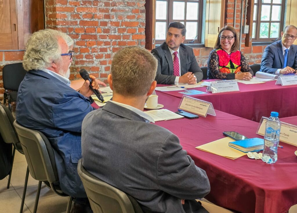 Necesaria, mejor coordinación metropolitana para atender violencia de género, basura y luminarias: Azucena Cisneros