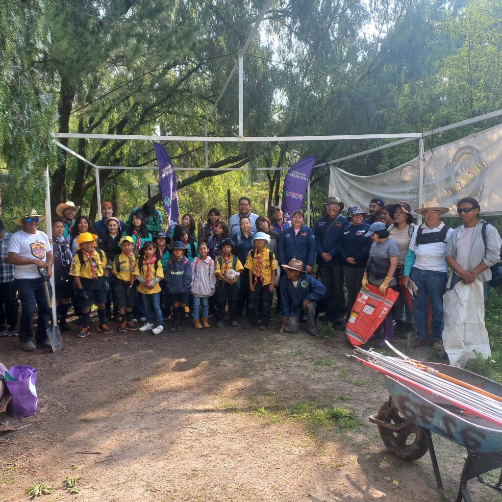 Economía Ambiental/CONSIGUE continúa con rescate de barrancas, esta vez en el Ehécatl/Víctor Zendejas Orozco