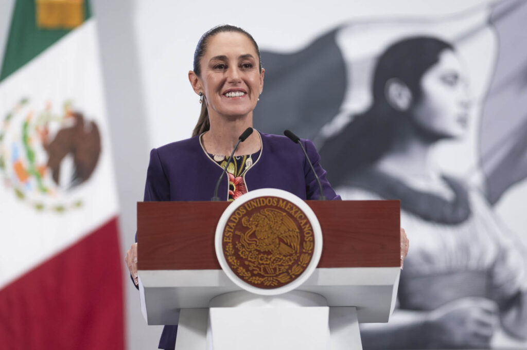 Diario Ejecutivo/Positivo el primer año de gobierno/Roberto Fuentes Vivar