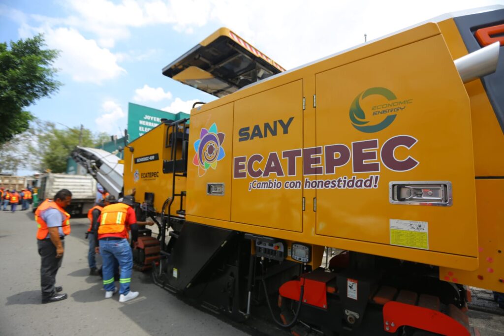 Nuevo tren de repavimentación inicia operación en Altavilla, en Ecatepec
