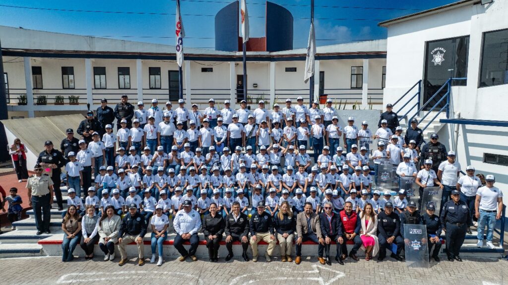 Clausuraron curso de verano «Mini Academia de Policías 2025», en Coacalco
