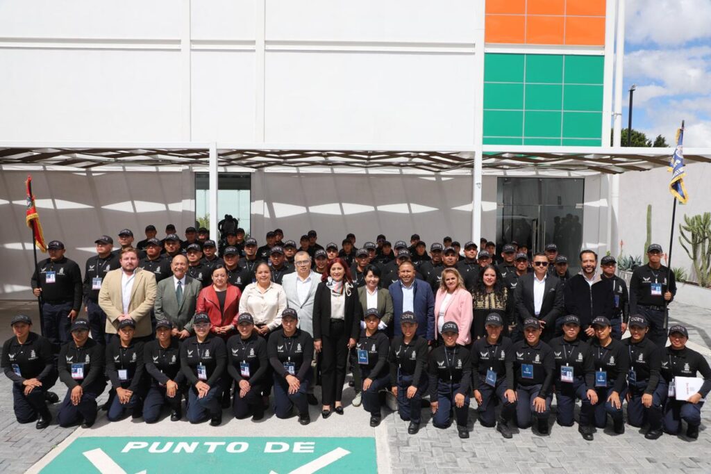 Fortalece Tecámac a su Guardia Civil; entregan apoyo económico a 66 cadetes 