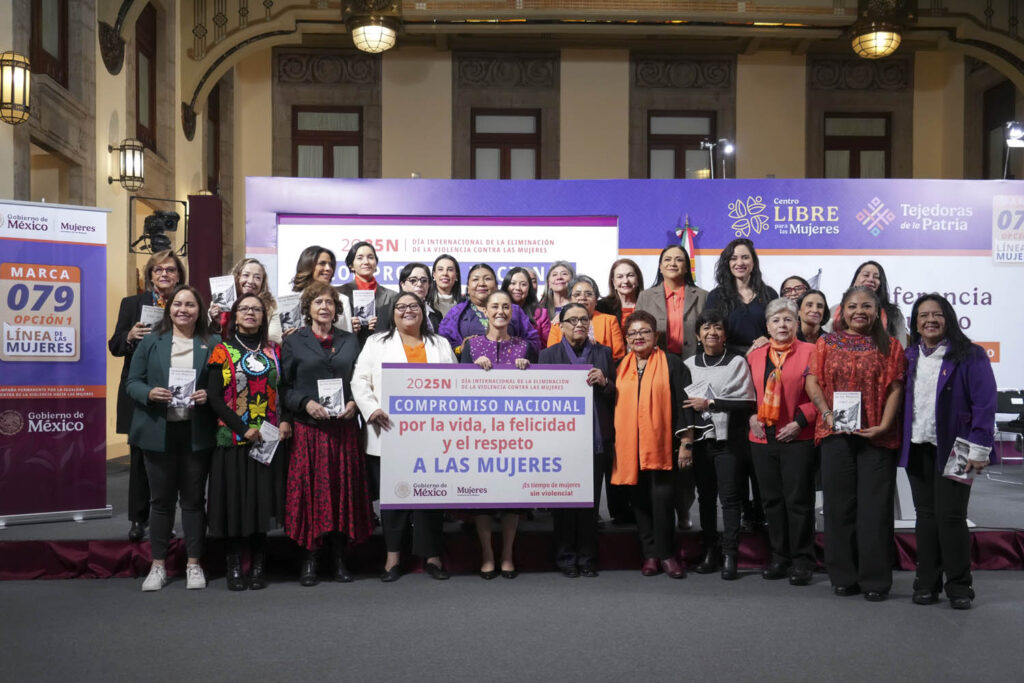 Gobierno de México y entidades asumen Compromiso Nacional por la vida, la felicidad y el respeto a las mujeres