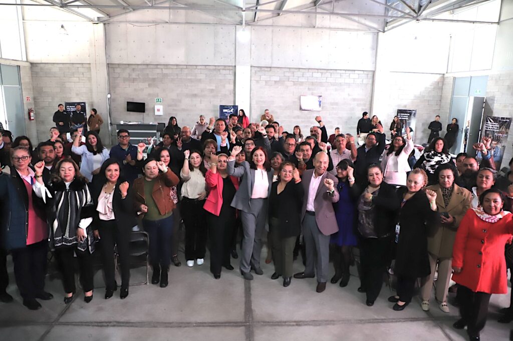 Capacitan  a 260 personas sobre atención en “Puntos Violeta”, en Tecámac