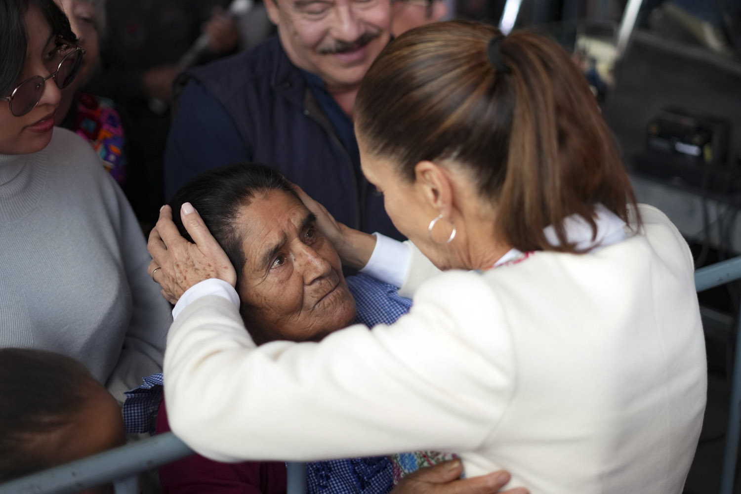Utopía/Ayuda humanitaria, primera instrucción de CSP/Eduardo Ibarra Aguirre
