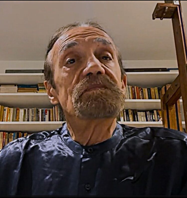 Otredades/Julio Carrasco Bretón: “Mientras viva, seguiré creando”/José Sobrevilla