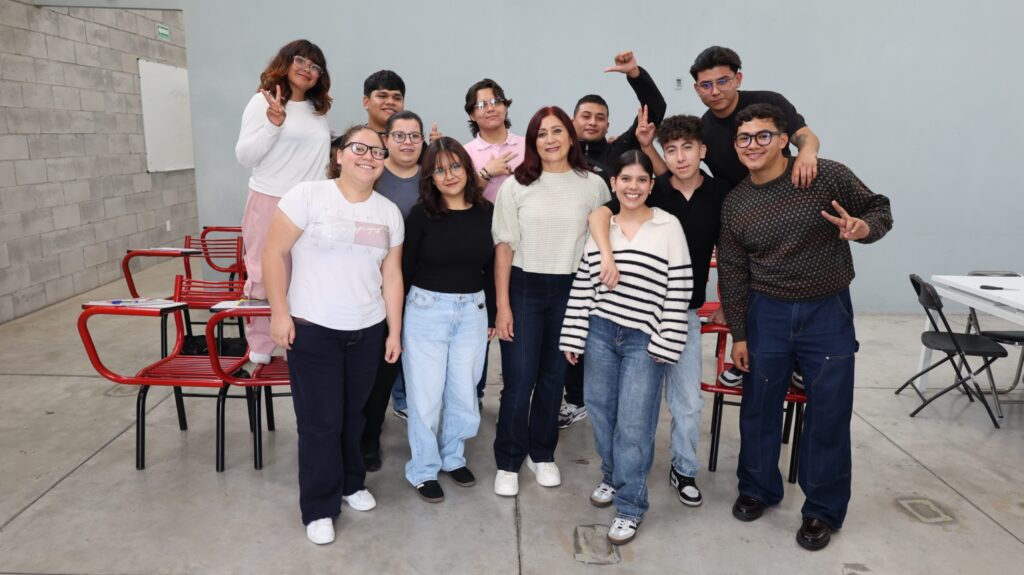 Tecámac: «Contigo a la Uni», programa que beneficia a estudiantes de nivel superior con apoyos para transporte