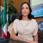 Irene León