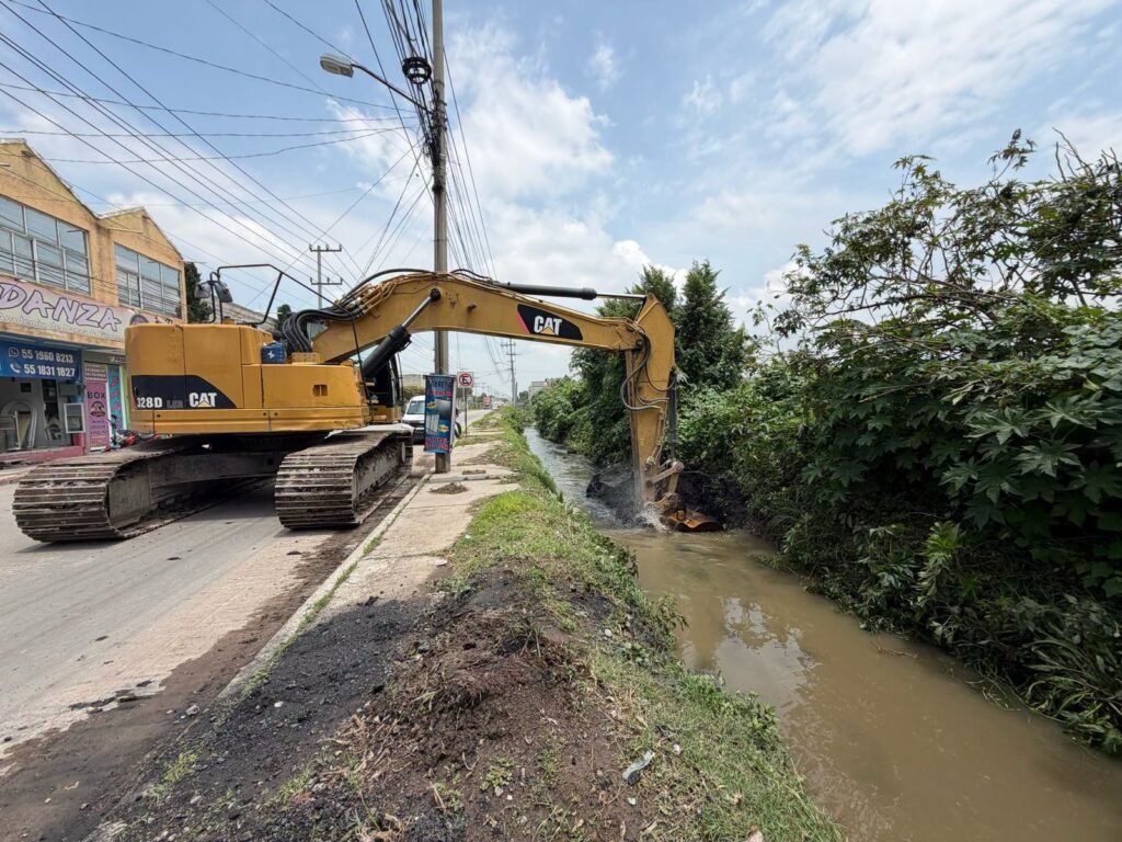 Intensifican labores para prevenir inundaciones en Tecámac