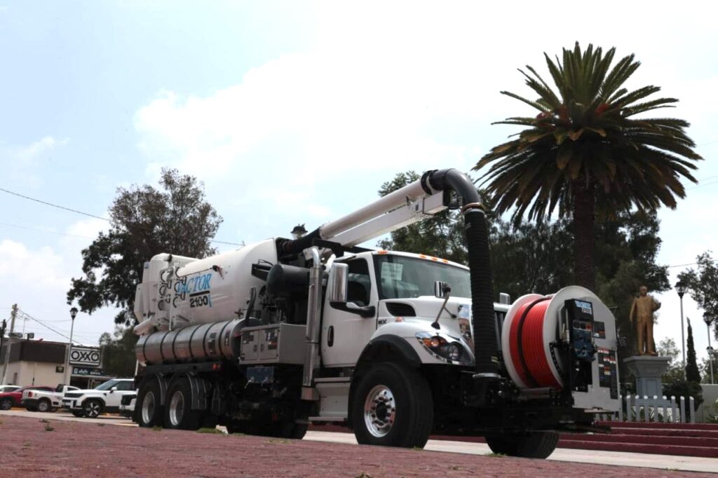Tecámac fortalece seguridad y prevención de inundaciones con nuevas patrullas y unidades Vactor