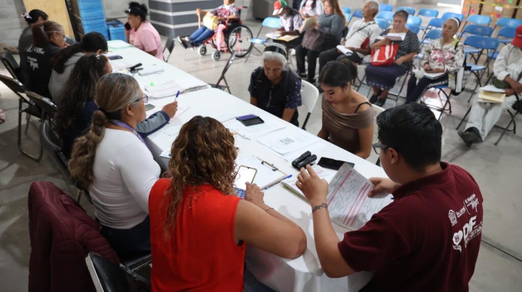 Tecámac, primer municipio del Edomex en brindar apoyo económico a cuidadores familiares