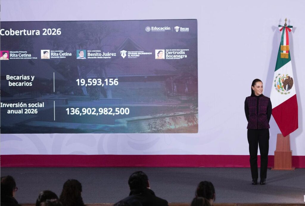Becas para el Bienestar beneficiarán a 22 millones de estudiantes: 400 mil jóvenes más se inscribieron al Bachillerato Nacional